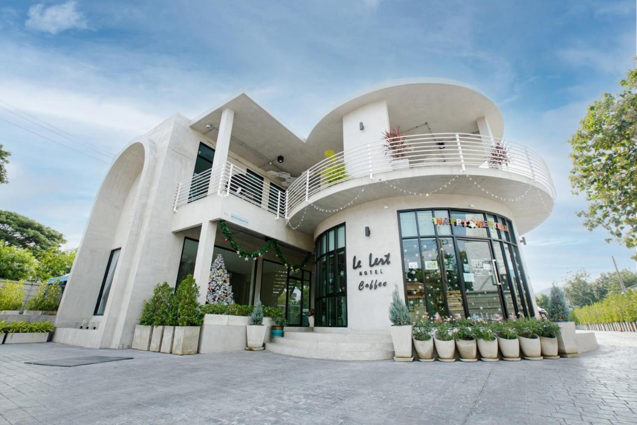 Le Lert Hotel Ratchaburi Dış mekan fotoğraf